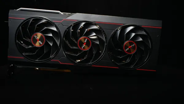 Yeston RX 7800 XT 16GB Sakura GPU