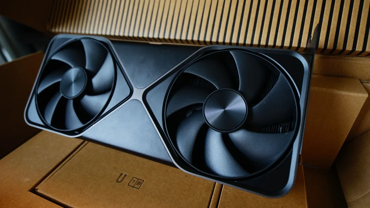 NVIDIA RTX 5090 32GB Founders Edition GPU